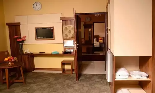 هتل هاترا مشهد